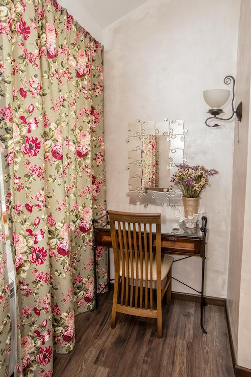 Orbita Boutique Hotel Шимкент Екстериор снимка