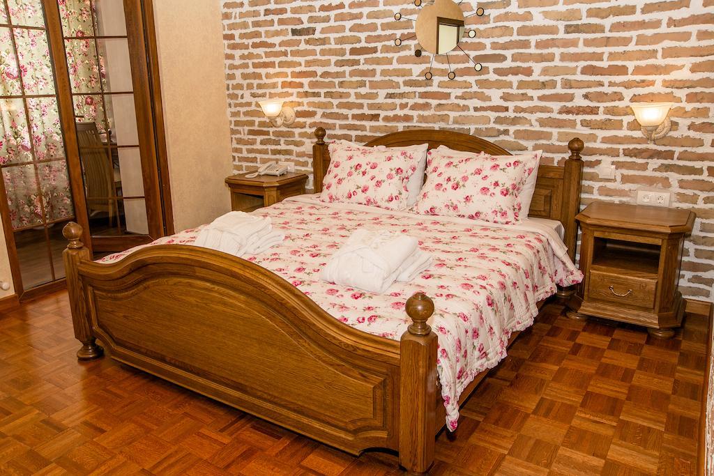 Orbita Boutique Hotel Шимкент Стая снимка