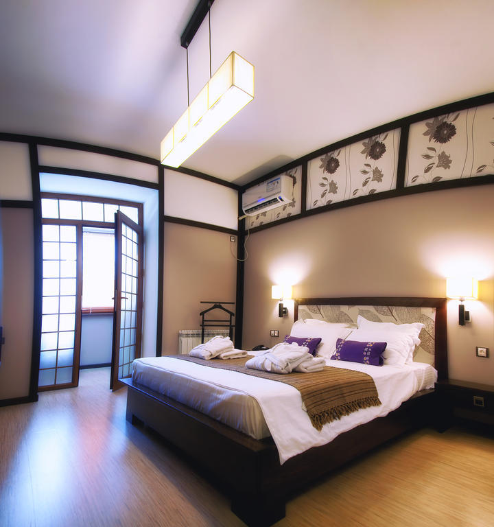 Orbita Boutique Hotel Шимкент Стая снимка