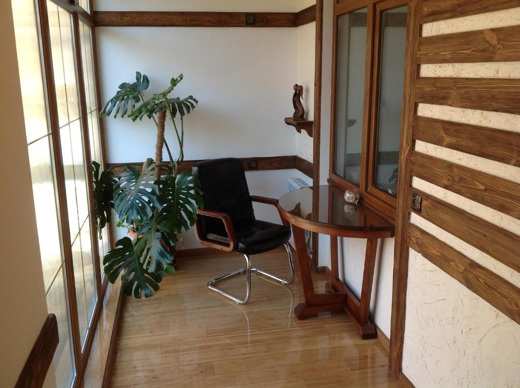 Orbita Boutique Hotel Шимкент Стая снимка
