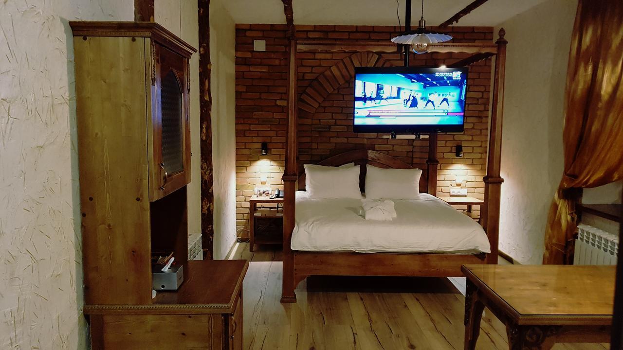 Orbita Boutique Hotel Шимкент Екстериор снимка