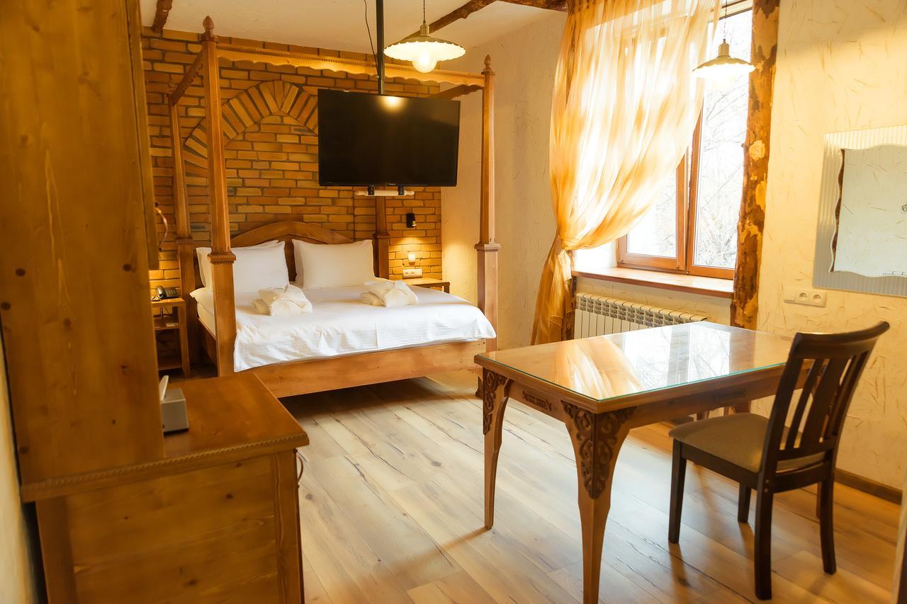 Orbita Boutique Hotel Шимкент Екстериор снимка