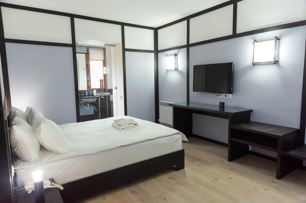 Orbita Boutique Hotel Шимкент Екстериор снимка