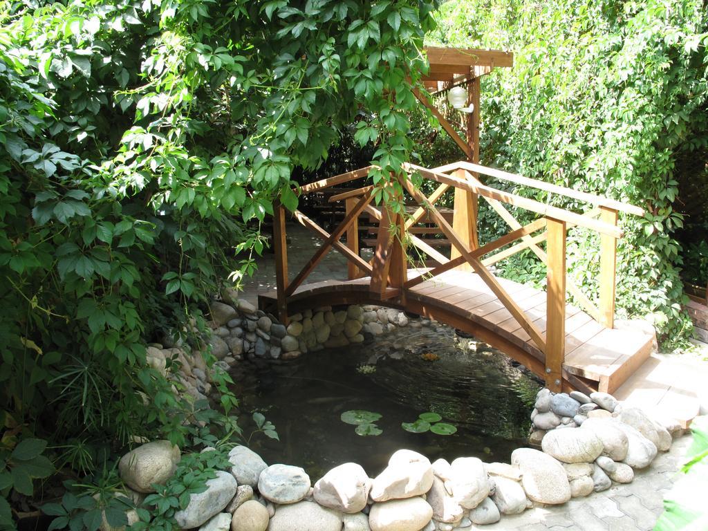 Orbita Boutique Hotel Шимкент Екстериор снимка